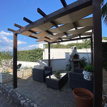 Apartment Paris Njivice Ngoại thất bức ảnh