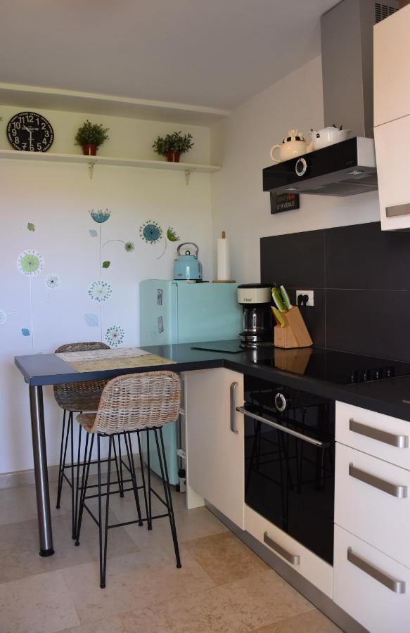 Apartment Paris Njivice Ngoại thất bức ảnh
